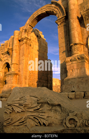 Asien, Jordan, Jerash. Triumphbogen, Hadrian zu Ehren. Stockfoto