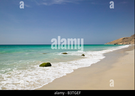 Oman, Region Dhofar, Rakhhyut Dorf. Coastal Ansicht des Arabischen Meeres Stockfoto
