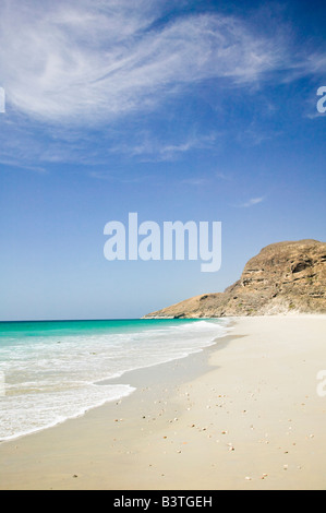 Oman, Region Dhofar, Rakhhyut Dorf. Coastal Ansicht des Arabischen Meeres Stockfoto