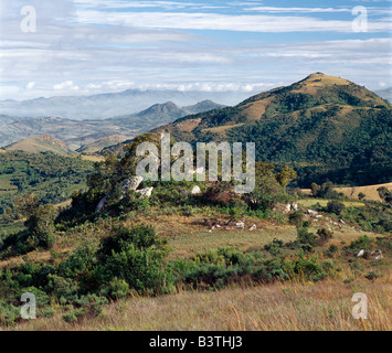 Tansania, bilden eine dramatischere östliche Grenze Afrikas Great Rift Valley, die Livingstone-Berge, eine südliche Verlängerung der Stockfoto