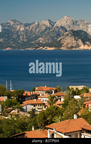 Alte traditionelle Häuser im Antalya, Südküste der Türkei Stockfoto
