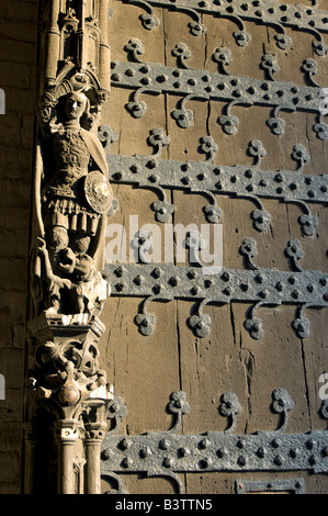 Belgien, Brüssel-Hauptregion, Brüssel, Europa, der Grand Place, Detail der Tür zu dem Hotel de Ville des 15. Jahrhunderts Stockfoto