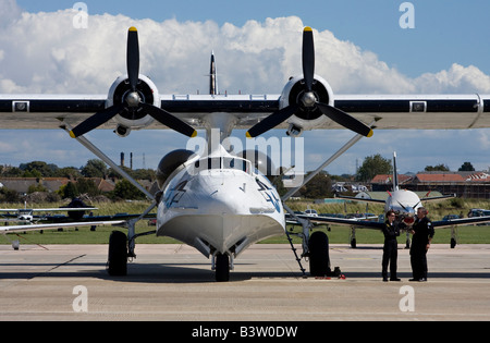 Catalina PBY Flugboot auf statischer Ausstellung am Shoreham Airport, West Sussex, England Stockfoto