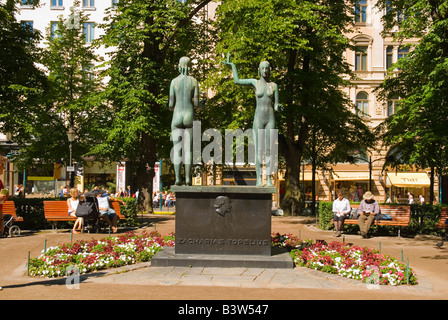 Statue zum Gedenken an Kinder Autor Zacharias Topelius im Esplanade Park in Helsinki Finnland Europa Stockfoto