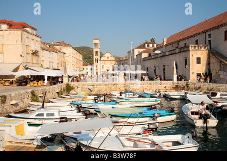 Hauptplatz der Stadt Hvar, Insel Hvar, Kroatien, Osteuropa Stockfoto