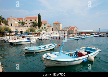 Hafen von Bol auf der Insel Brac, Kroatien, Osteuropa Stockfoto
