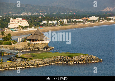 Mexiko, Colima, Manzanillo. Playa Las Hadas / Barcelo Karmina Place Hotel Golf Course Stockfoto