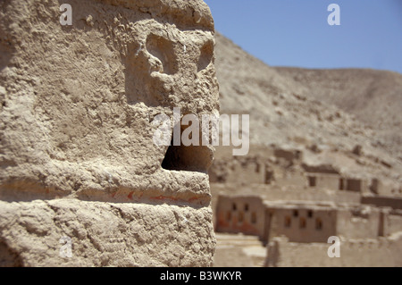 Südamerika, Peru, Pisco. Prä-Inka-Ruinen von Tambo Colorado (aka Puka Tampu in Quechua), etwa Ende des 15. Jahrhunderts Stockfoto