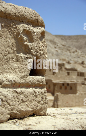 Südamerika, Peru, Pisco. Prä-Inka-Ruinen von Tambo Colorado (aka Puka Tampu in Quechua), etwa Ende des 15. Jahrhunderts Stockfoto