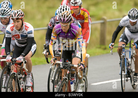 UK Sport Tour of Britain Zyklus Rennen Radfahrer Klettern Mennock Pass auf Stufe 7 Dumfries and Galloway, Schottland Stockfoto
