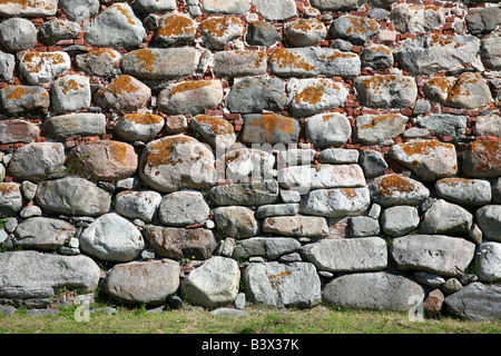 Boulderwand das Solovetsky Kloster auf den Solovetsky Inseln im Weißen Meer, Russland Stockfoto