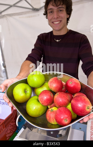 Bauernmarkt Acton Markt Acton W3 London Vereinigtes Königreich Stockfoto