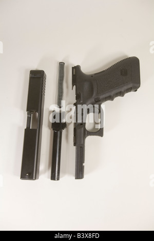 Glock Modell 22 Kaliber.40 Pistole in Stücke. Stockfoto