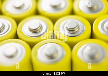 Reihen von Batterien Stockfoto