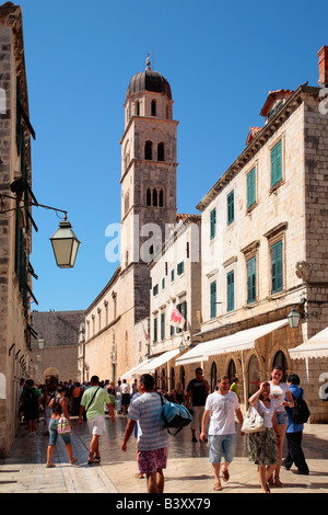 die wichtigste Straße Stradun in der Altstadt von Dubrovnik, Kroatien, Osteuropa Stockfoto