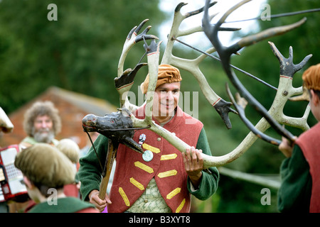 Die Äbte Bromley Horn Dance jährlich auf wacht Montag im Äbte Bromley Staffordshire Stockfoto