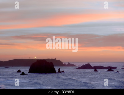 Sonnenuntergang vor Blacklock Point Cape Blanco Leuchtturm Oregon Stockfoto