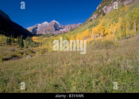 Nordamerika - USA - Colorado - Rocky Mountains - Maroon Bells in der Nähe von Aspen CO. Stockfoto