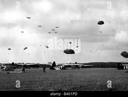 Ereignisse, Zweiter Weltkrieg/Zweiter Weltkrieg, Niederlande, Arnhem, 17.- 25.9.1944, Landung der britischen 1st Airborne Division (General Urquhart), 17.9.1944, Stockfoto