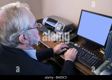 Geschäftsmann, arbeiten am computer Stockfoto
