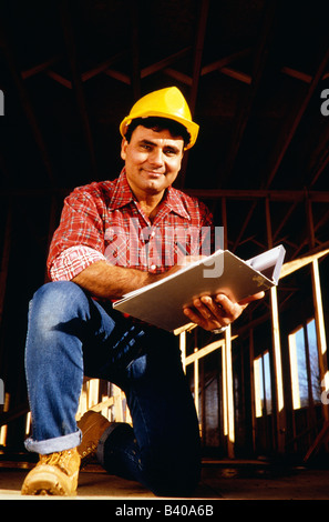 Ökologische Porträt des Auftragnehmers auf einer Wohn Baustelle Stockfoto