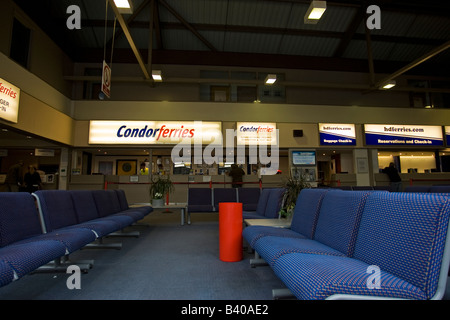 Elizabeth Terminal Ports Of Entry Ankunftshalle am St. Helier Fähre Hafen Jersey Stockfoto