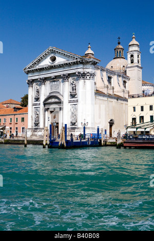 Die Chiesa Dei Gesuati-Kirche am Ufer des Canale Della Giudecca Venice Italien Stockfoto