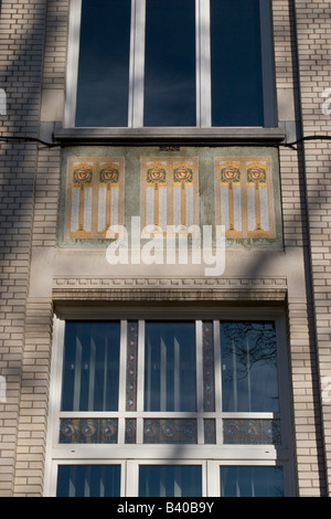 Jugendstil-Features auf das Wohngebäude in Brüssel Belgien Stockfoto