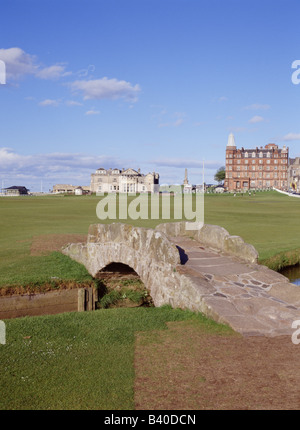 dh Svilcan Brücke achtzehnten ST ANDREWS FIFE berühmten 18. Loch Royal and Ancient Old Course scottish Links Courses uk Golf schottland Stockfoto