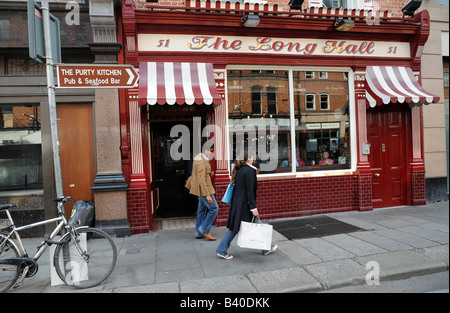 Das Langhaus Pub auf South Great Georges Street Dublin Irland Stockfoto