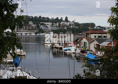 Hausboote bieten einen einzigartigen Lebensstil ihrer Bewohner in Seattle, Washington, USA. Stockfoto