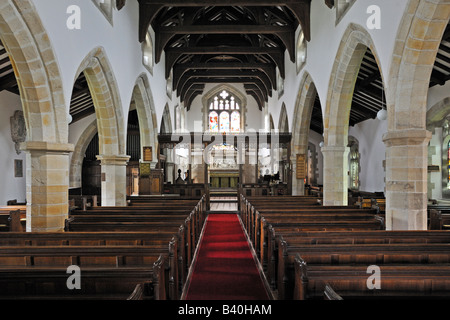 Innenraum. Kirche St. Michael der Erzengel, Whittington, Lancashire, England, Vereinigtes Königreich, Europa. Stockfoto