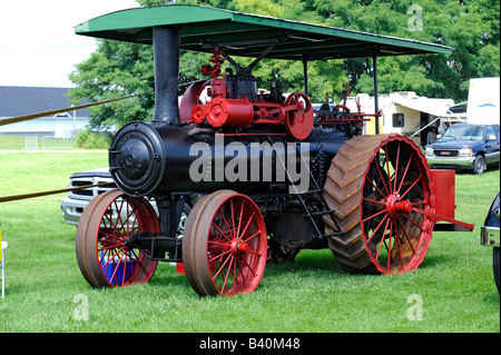 Ca. 1920 Dampfantrieb Ackerschlepper Dampftraktor von Keck GONNERMANN Firma Mount Vernon Indiana hergestellt Stockfoto