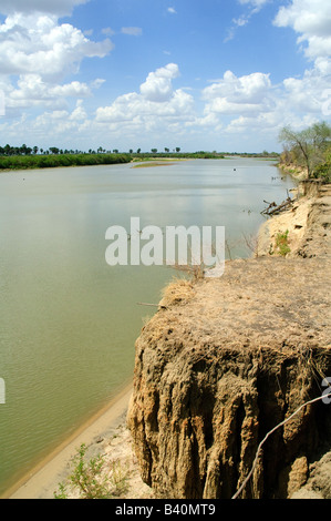 Erodierte Ufer des Rufiji Flusses, Selous Game Reserve, Tansania Stockfoto