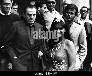 Cardinale, Claudia, * 15.4.1938, italienische Schauspielerin, mit Luchino Visconti, Jean Sorel, Venedig, Italien, 1965, Stockfoto