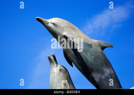 Cardigan Bay Delphinen Statue bei Barmouth Snowdonia Wales Stockfoto