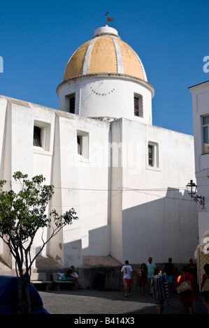 Die Kuppel der Kirche der Heiligen Gaetano in Forio Ischia Stockfoto