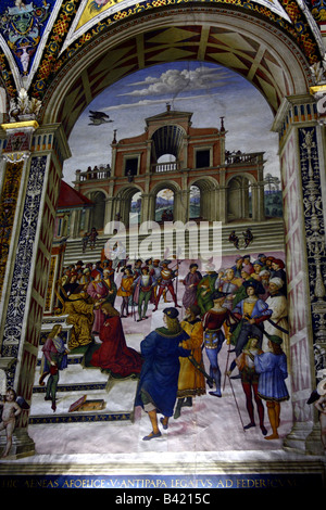 Kaiser Friedrich III (3) Krönung Sylvius ein Dichter Fresko (Fresc) in Piccolomini-Bibliothek an Siena Duomo (Dom von Siena), Italien Stockfoto