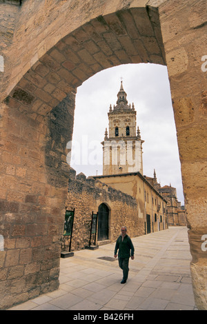 Turm der Kathedrale Passage in El Burgo de Osma Castilla Leon Spanien Stockfoto