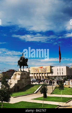 Skanderbeg Reiterstatue Skanderbeg-Platz, Tirana, Albanien Stockfoto