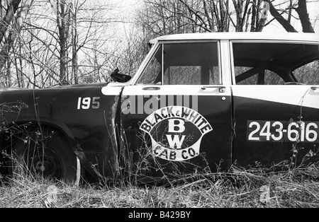 schwarzen und weißen Taxi cab Stockfoto