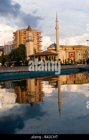 Ethem Bey Moschee am Skendenbeg Square, Tirana, Albanien Stockfoto