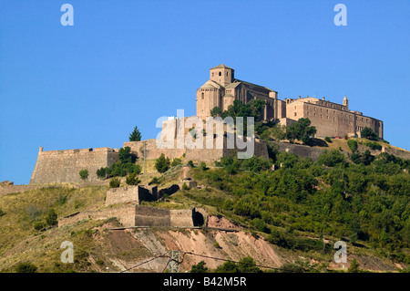 Parador de Cardona, 9. Jahrhundert mittelalterliche Hang Burg, in der Nähe von Barcelona, Katalonien, Cardona, Spanien Stockfoto