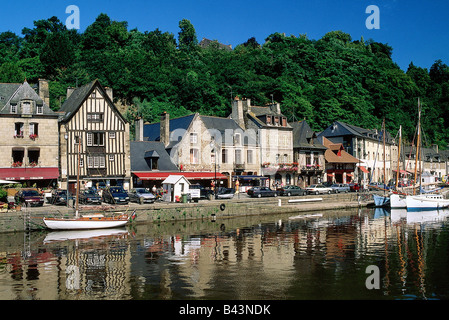 Geographie/reisen, Frankreich, Bretagne, Dinan, Hafen, Fluss Hafen Rance, Schiff, Stadtblick, Additional-Rights - Clearance-Info - Not-Available Stockfoto
