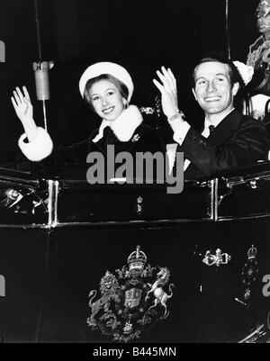 Prinzessin Anne und Captain Mark Phillips am Tag ihrer Hochzeit November 1973 Stockfoto