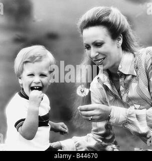 Prinzessin Anne zusammen mit ihrem Sohn Peter Phillips August 1980 Stockfoto