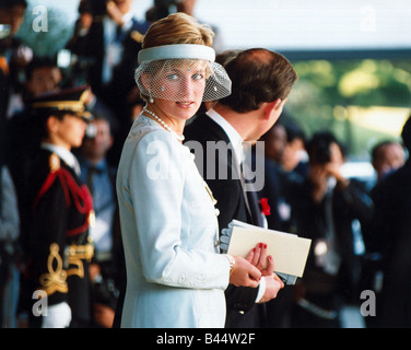 Prinz Charles und Prinzessin Diana Dezember 1992 Japan Übersee Besuch Stockfoto