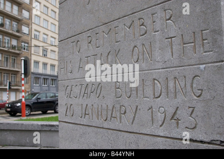 Denkmal für Jean Michel de Selys Longchamp, belgische geboren RAF-Pilot, der ein Solo Angriff auf Gestapo-Hauptquartier in Brüssel im zweiten Weltkrieg Stockfoto