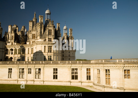 Südlichste Bastion Turm der zentralen halten und Westwand, Sonnenuntergang Chateau de Chambord, Loiretal, Frankreich. Stockfoto