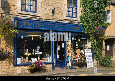 Norths Cotswold Bäckerei Bourton auf Wasser Cotswolds Stockfoto